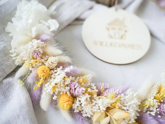 Bastelset Sonja: Metallring, Basteldraht, Juteschnur und Trockenblumen für kreativen Türkranz