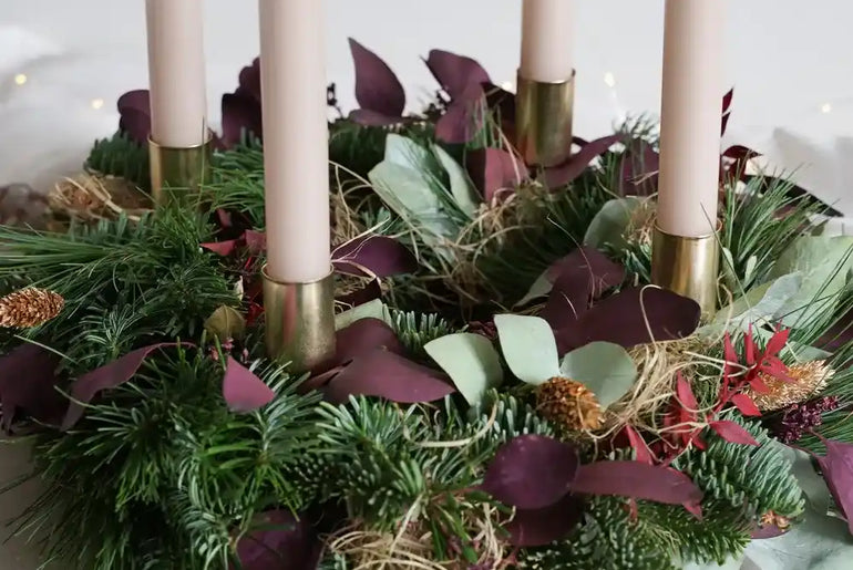 DIY-Set Adventskranz Cleo – mit frischen Zweigen & Trockenblumen