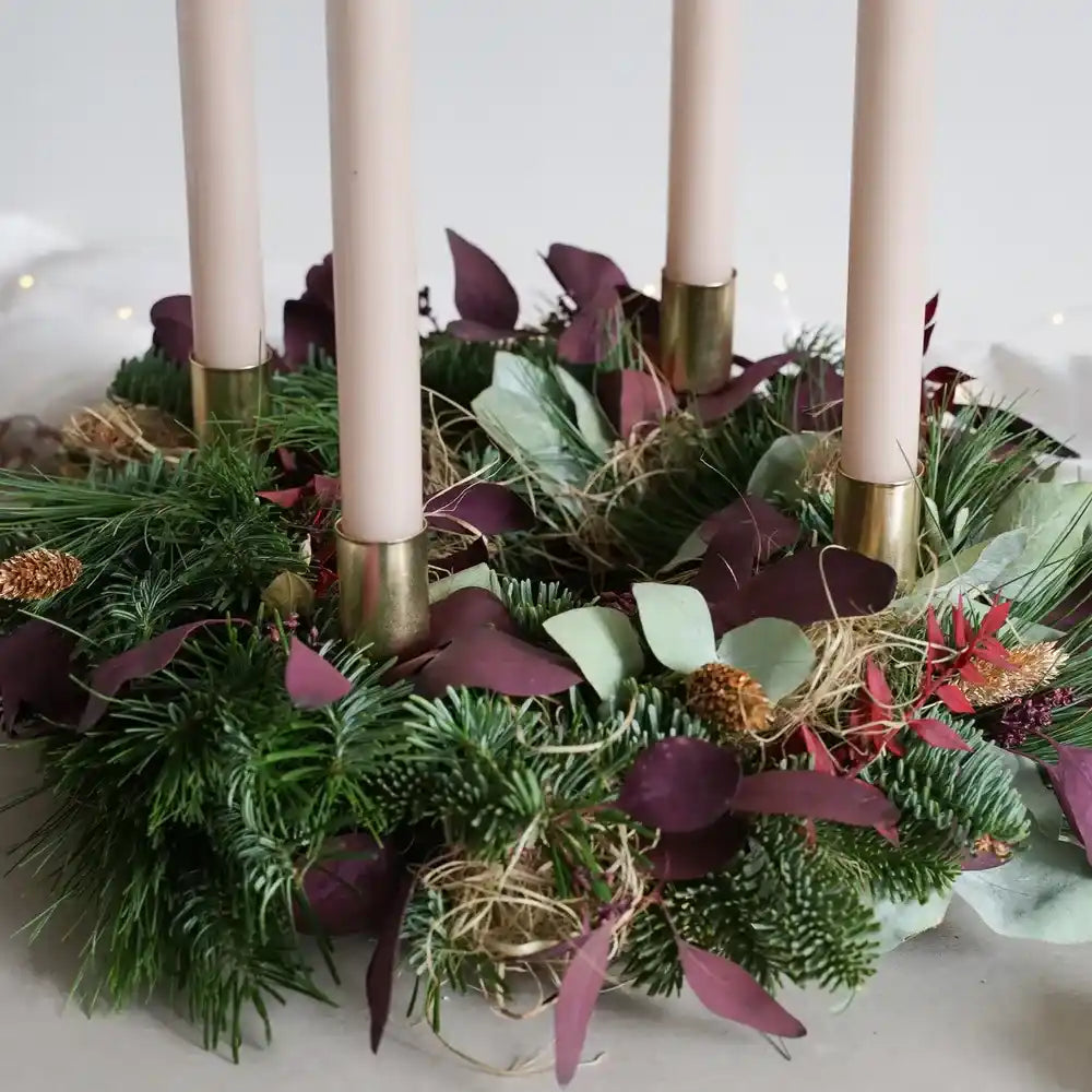 DIY-Set Adventskranz Cleo – mit frischen Zweigen & Trockenblumen