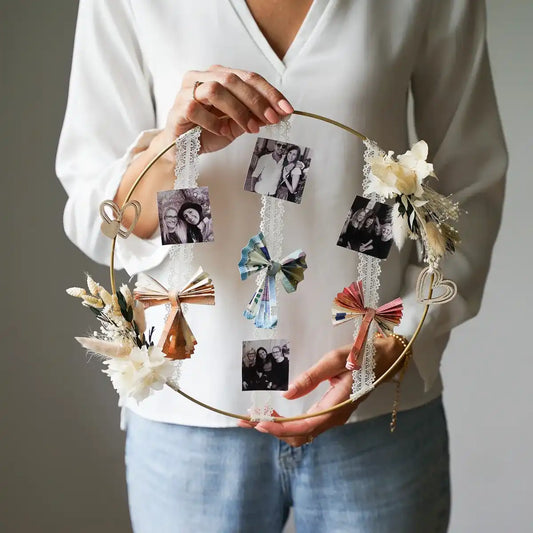 Bastelset Frieda: Metallring, Metalldraht, Spitzenband und Holzherzen für kreatives Hochzeitsgeschenk