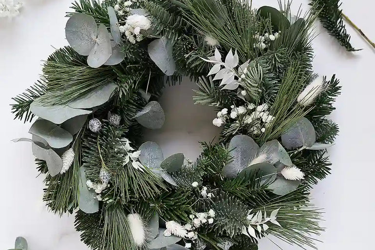 DIY-Set Adventskranz Nordik – Handgemachtes DIY-Trockenblumen-Set für kreative Dekoration.