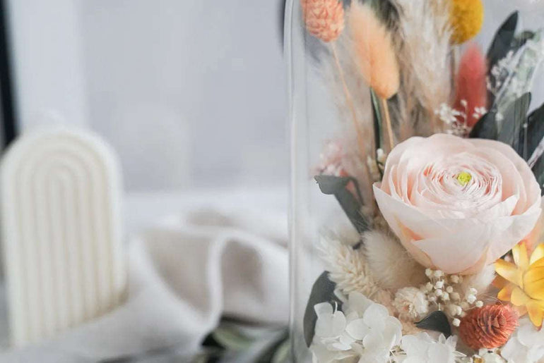 Trockenblumengesteck DIY-Set Bella: Anleitung und Video für einfachen Selbstbau des Gestecks