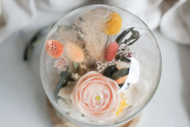 DIY Gesteck Bella: Floristenqualität Materialien für langlebige und stilvolle Dekoration