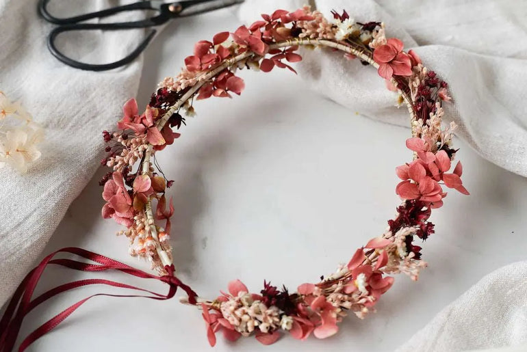 DIY-Set Trockenblumen Haarkranz Franzi – Handgemachtes DIY-Trockenblumen-Set für kreative Dekoration.