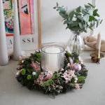 Trockenblumen-Adventskranz Linda mit Windlicht