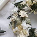 Trockenblumen Tischkranz Lina: DIY-Set mit Anleitung für individuellen Kranz in Creme und Grün