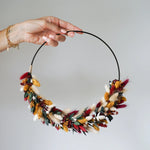 Trockenblumenkranz Rosalie schwarz: DIY-Set mit Anleitung für Kranz in lebendigen Herbsttönen