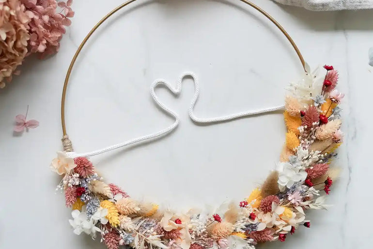 DIY-Set Trockenblumenkranz Daisy mit Herz